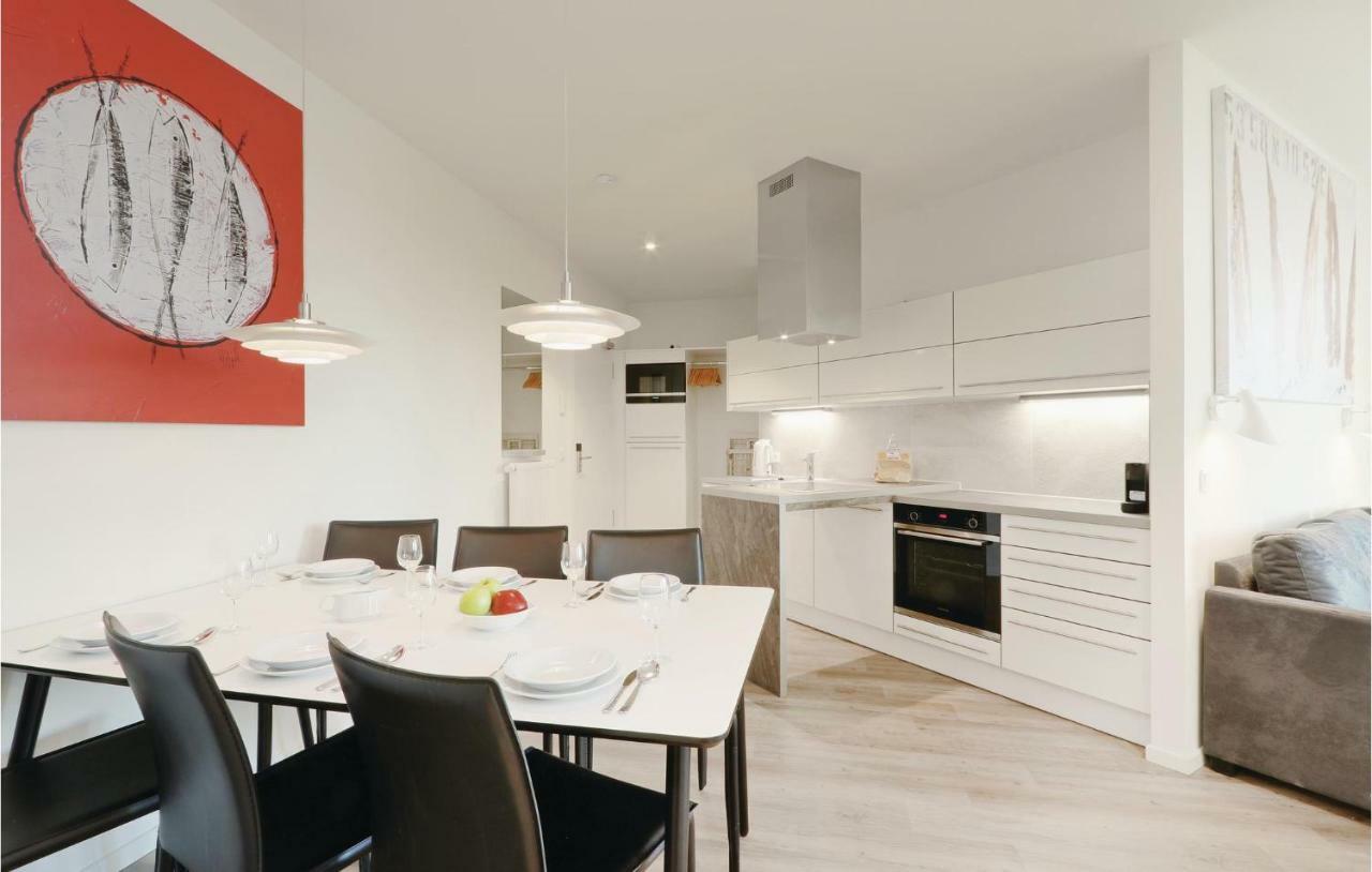 Cozy Apartment In Luebeck Travemuende With Sauna Esterno foto
